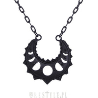 Halsband Lunar Crescent Moon
