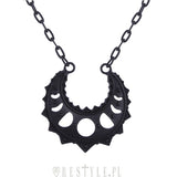 Halsband Lunar Crescent Moon